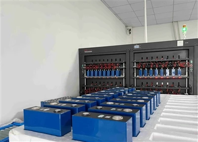 Definisjon og differensiering av A-klasse, B-klasse og C-klasse battericeller